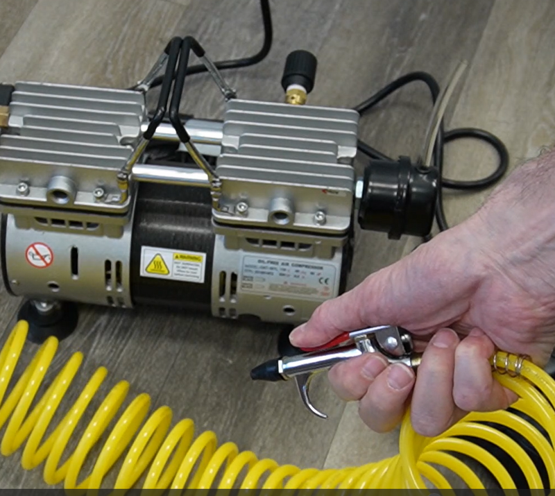 CALIFORNIA AIR TOOLS 10TL Ultra Quiet 1.0 Hp, Oil-Free, Lightweight Tankless Air Compressor