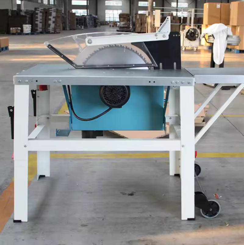 Table Saw With Folding Legs